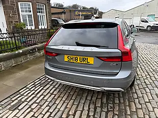 Used 2018 Volvo V90 Cross Country Pro Osmium Grey - Interior and Exterior details 10