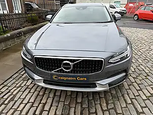 Used 2018 Volvo V90 Cross Country Pro Osmium Grey - Interior and Exterior details 15
