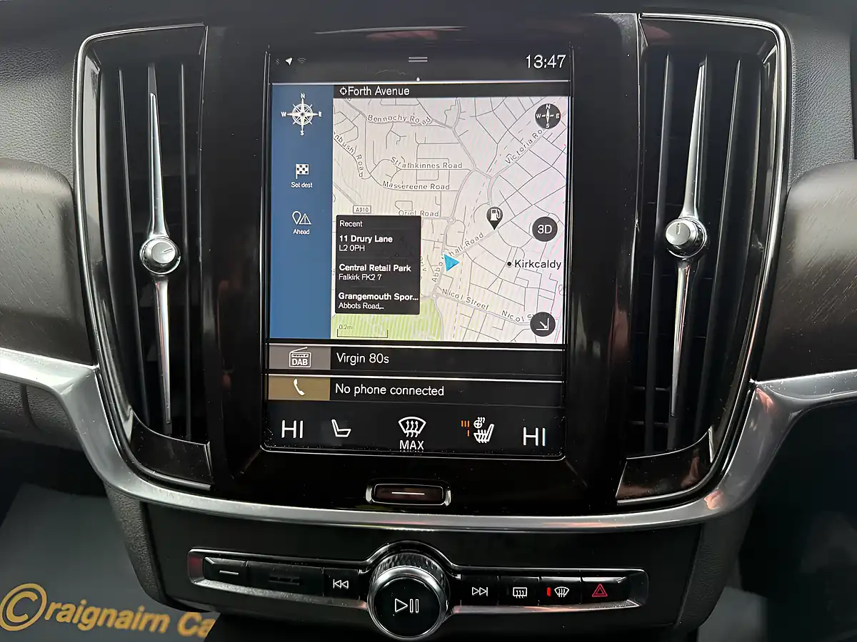 Used 2018 Volvo V90 Cross Country Pro Osmium Grey - Interior and Exterior details 18