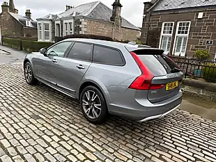 Used 2018 Volvo V90 Cross Country Pro Osmium Grey - Interior and Exterior details 6