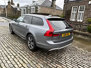 Used 2018 Volvo V90 Cross Country Pro Osmium Grey - Interior and Exterior details 8