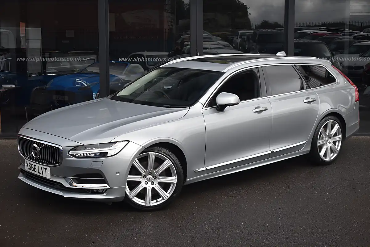 Used 2018 Volvo V90 Inscription Electric Silver - Interior and Exterior details 4