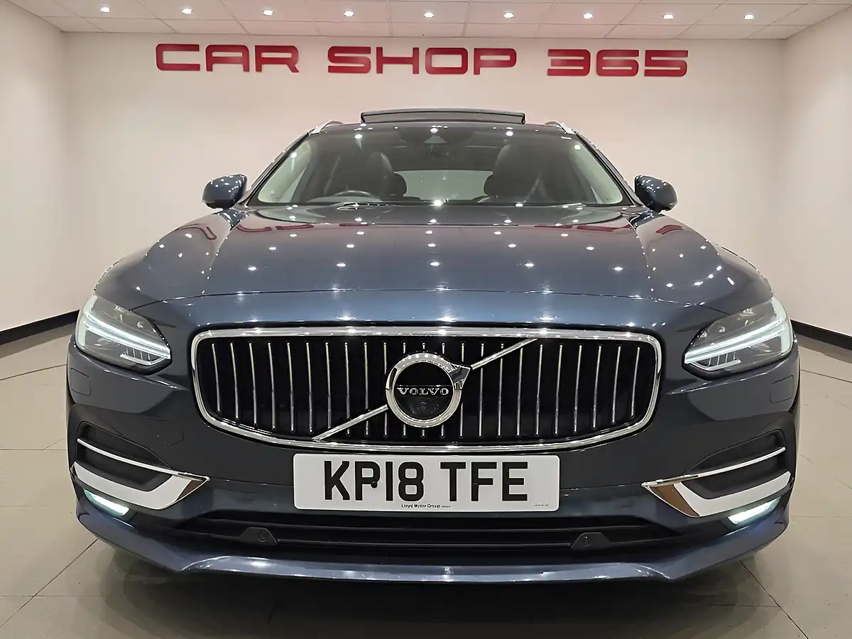 Used 2018 Volvo V90 Inscription Pro Blue - Interior and Exterior details 12