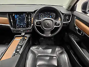 Used 2018 Volvo V90 Inscription Pro Blue - Interior and Exterior details 15
