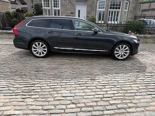 Used 2018 Volvo V90 Inscription Pro Savile Grey - Interior and Exterior details 11