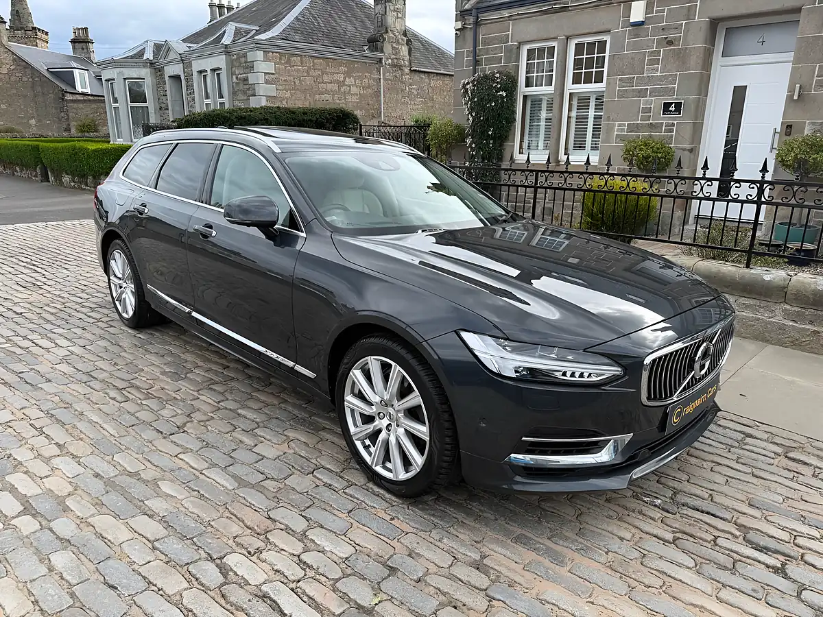 Used 2018 Volvo V90 Inscription Pro Savile Grey - Interior and Exterior details 16
