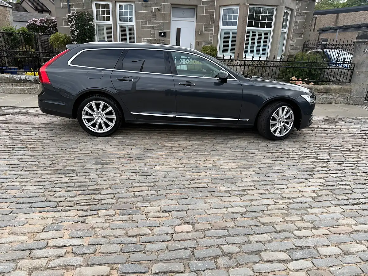 Used 2018 Volvo V90 Inscription Pro Savile Grey - Interior and Exterior details 7