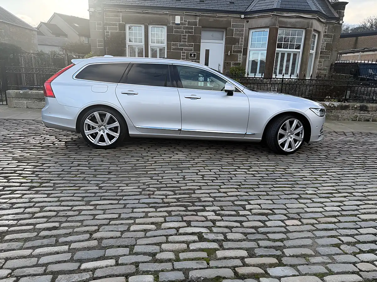Used 2018 Volvo V90 Inscription Pro Silver - Interior and Exterior details 13