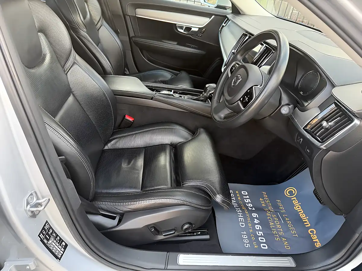 Used 2018 Volvo V90 Inscription Pro Silver - Interior and Exterior details 2