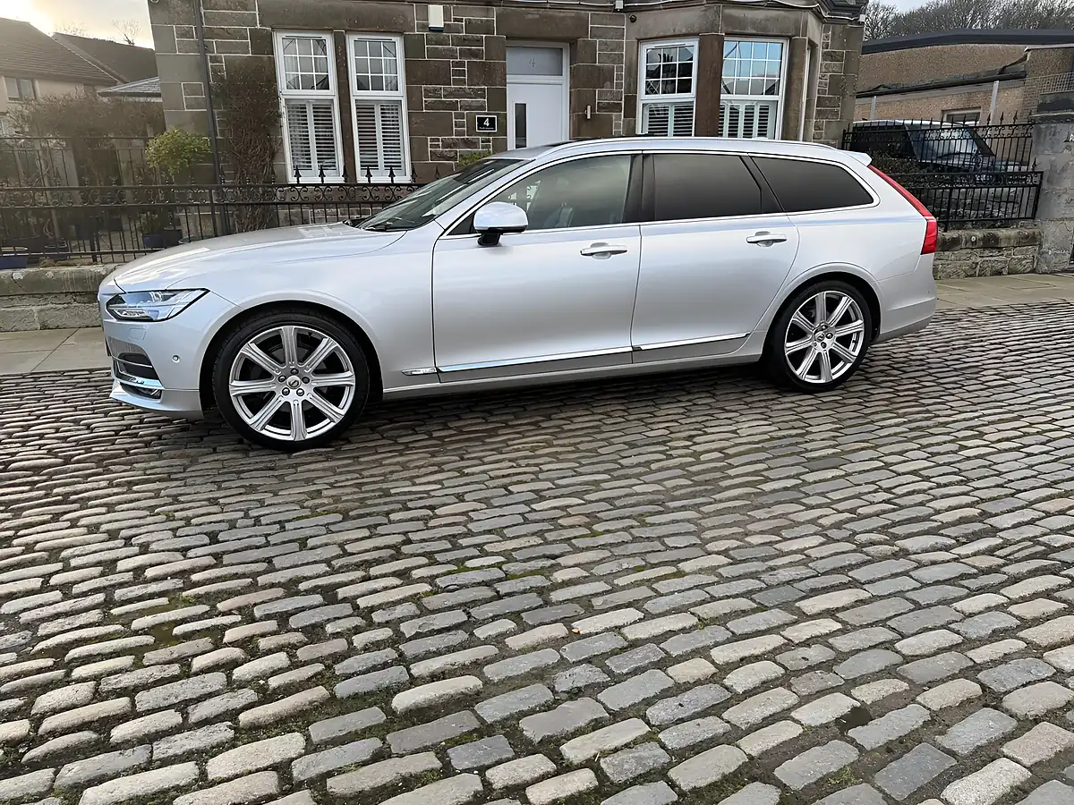 Used 2018 Volvo V90 Inscription Pro Silver - Interior and Exterior details 5