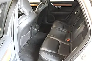 Used 2018 Volvo V90 Inscription Silver - Interior and Exterior details 17