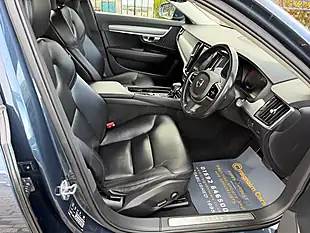 Used 2018 Volvo V90 Momentum Denim Blue - Interior and Exterior details 2