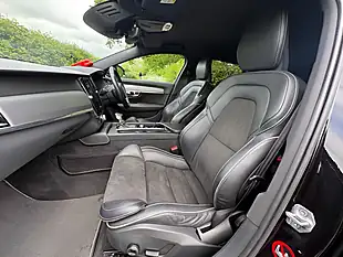 Used 2018 Volvo V90 R-Design Black - Interior and Exterior details 14