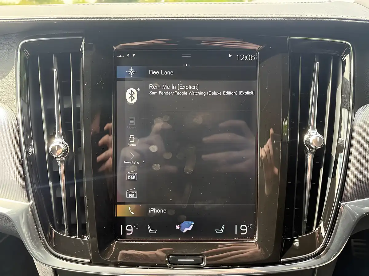 Used 2018 Volvo V90 R-Design Black - Interior and Exterior details 19