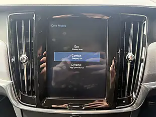 Used 2018 Volvo V90 R-Design Black - Interior and Exterior details 20