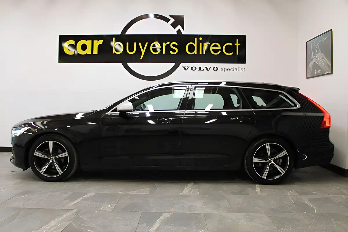 Used 2018 Volvo V90 R-Design Black - Interior and Exterior details 10