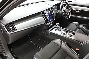 Used 2018 Volvo V90 R-Design Black - Interior and Exterior details 2