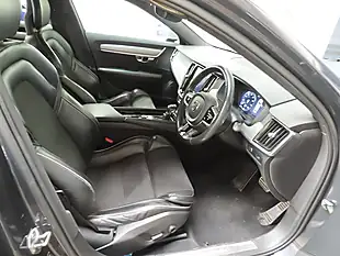 Used 2018 Volvo V90 R-Design Grey - Interior and Exterior details 4