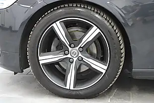 Used 2018 Volvo V90 R-Design Grey - Interior and Exterior details 13
