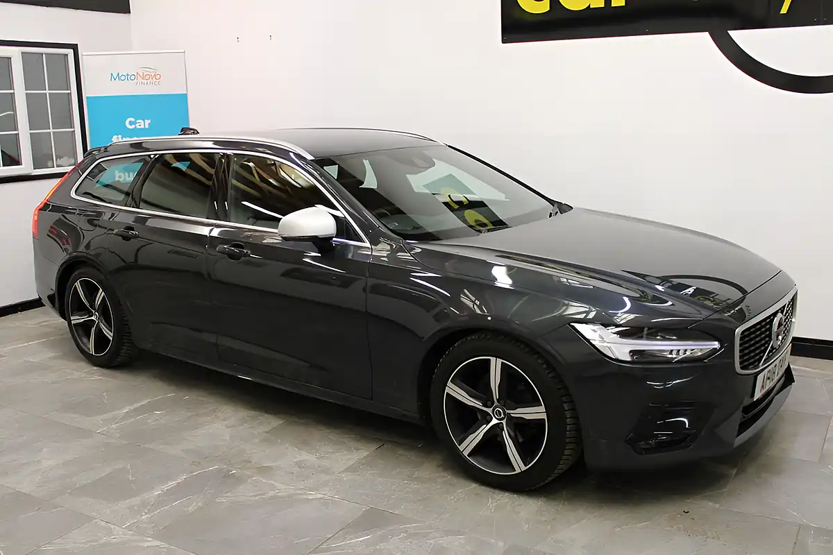 Used 2018 Volvo V90 R-Design Grey - Interior and Exterior details 5