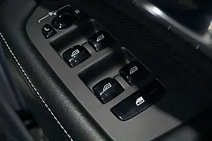 Used 2018 Volvo V90 R-Design Onyx Black - Interior and Exterior details 20