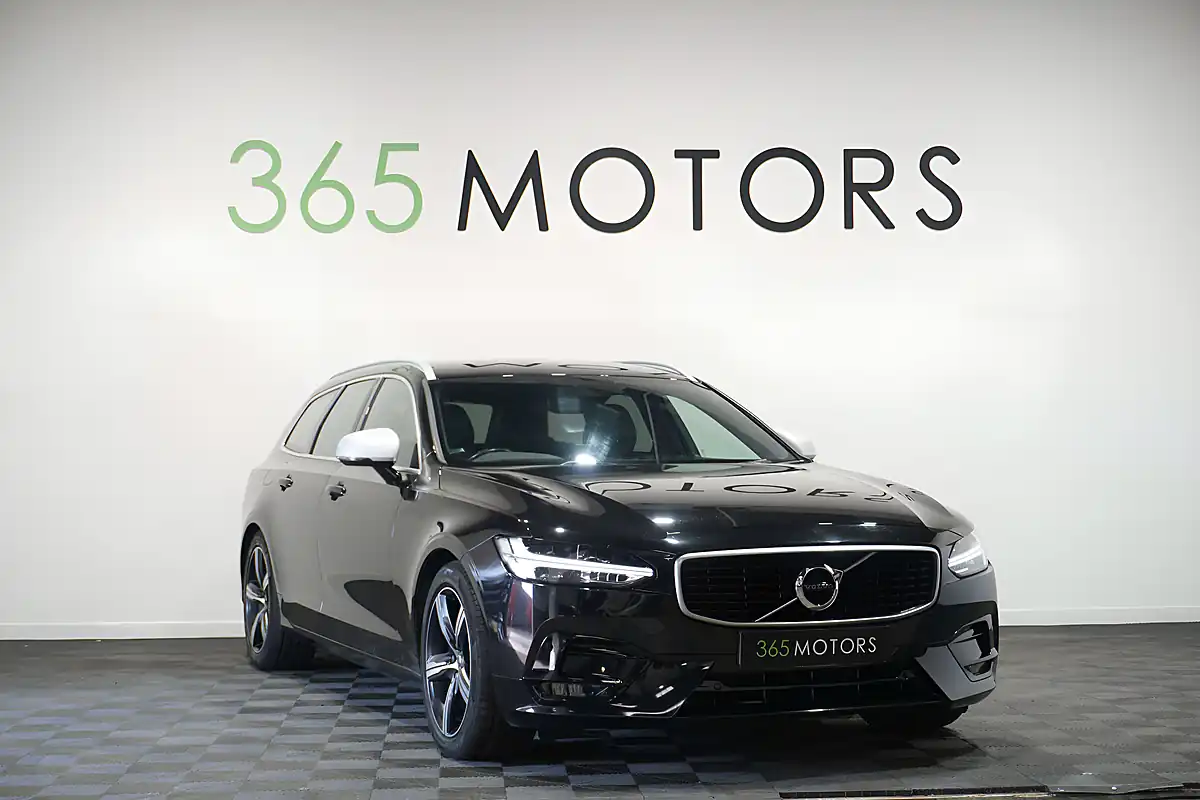 Used 2018 Volvo V90 R-Design Onyx Black - Interior and Exterior details 3
