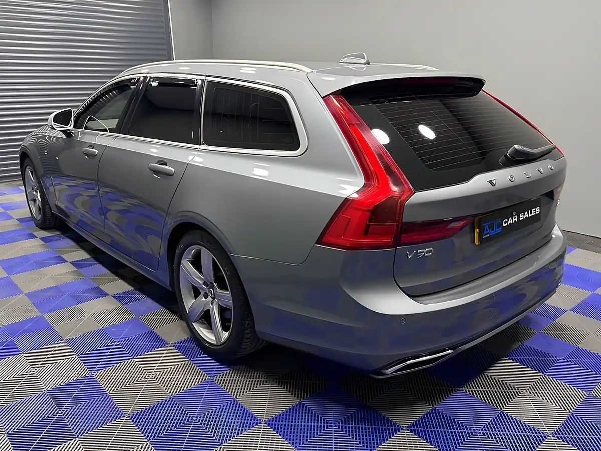 Used 2018 Volvo V90 R-Design Osmium Grey - Interior and Exterior details 10
