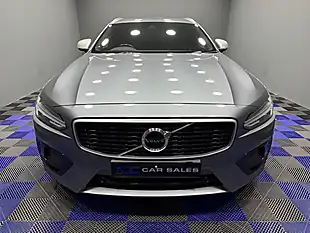 Used 2018 Volvo V90 R-Design Osmium Grey - Interior and Exterior details 4