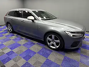 Used 2018 Volvo V90 R-Design Osmium Grey - Interior and Exterior details 5