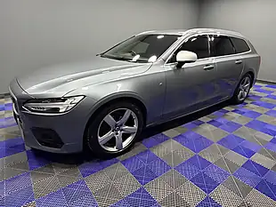 Used 2018 Volvo V90 R-Design Osmium Grey - Interior and Exterior details 6