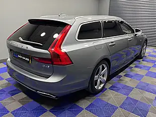 Used 2018 Volvo V90 R-Design Osmium Grey - Interior and Exterior details 9