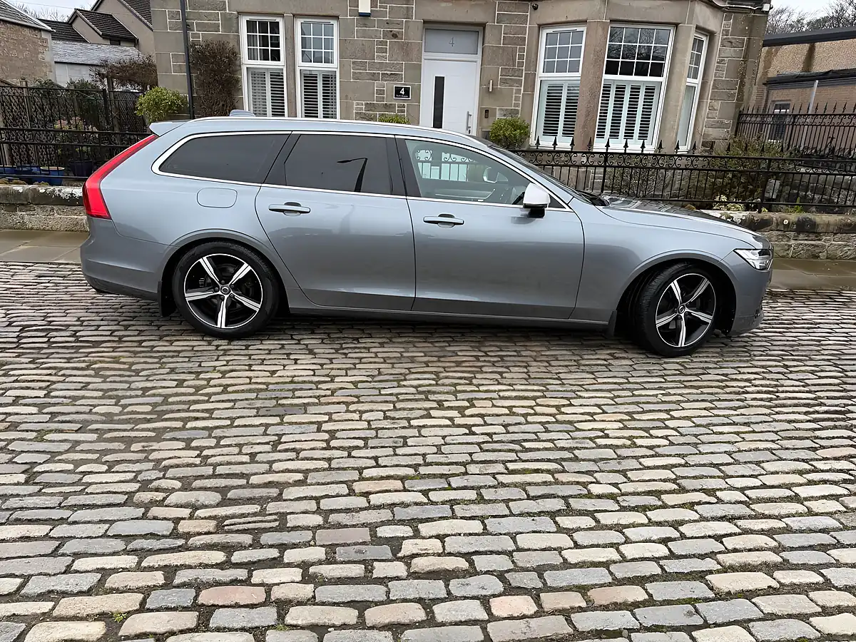 Used 2018 Volvo V90 R-Design Osmium Grey - Interior and Exterior details 17
