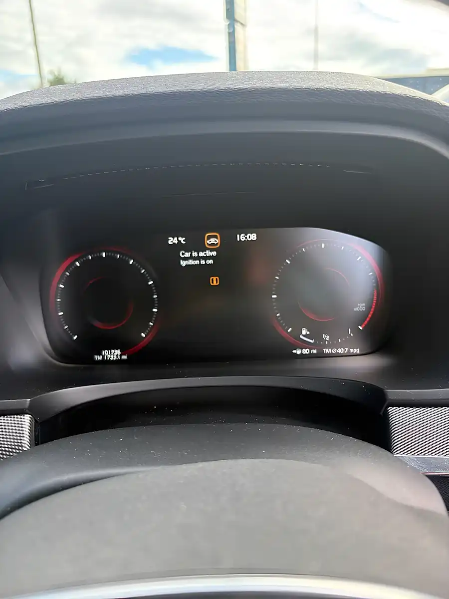 Used 2018 Volvo V90 R-Design Pro Black - Interior and Exterior details 13