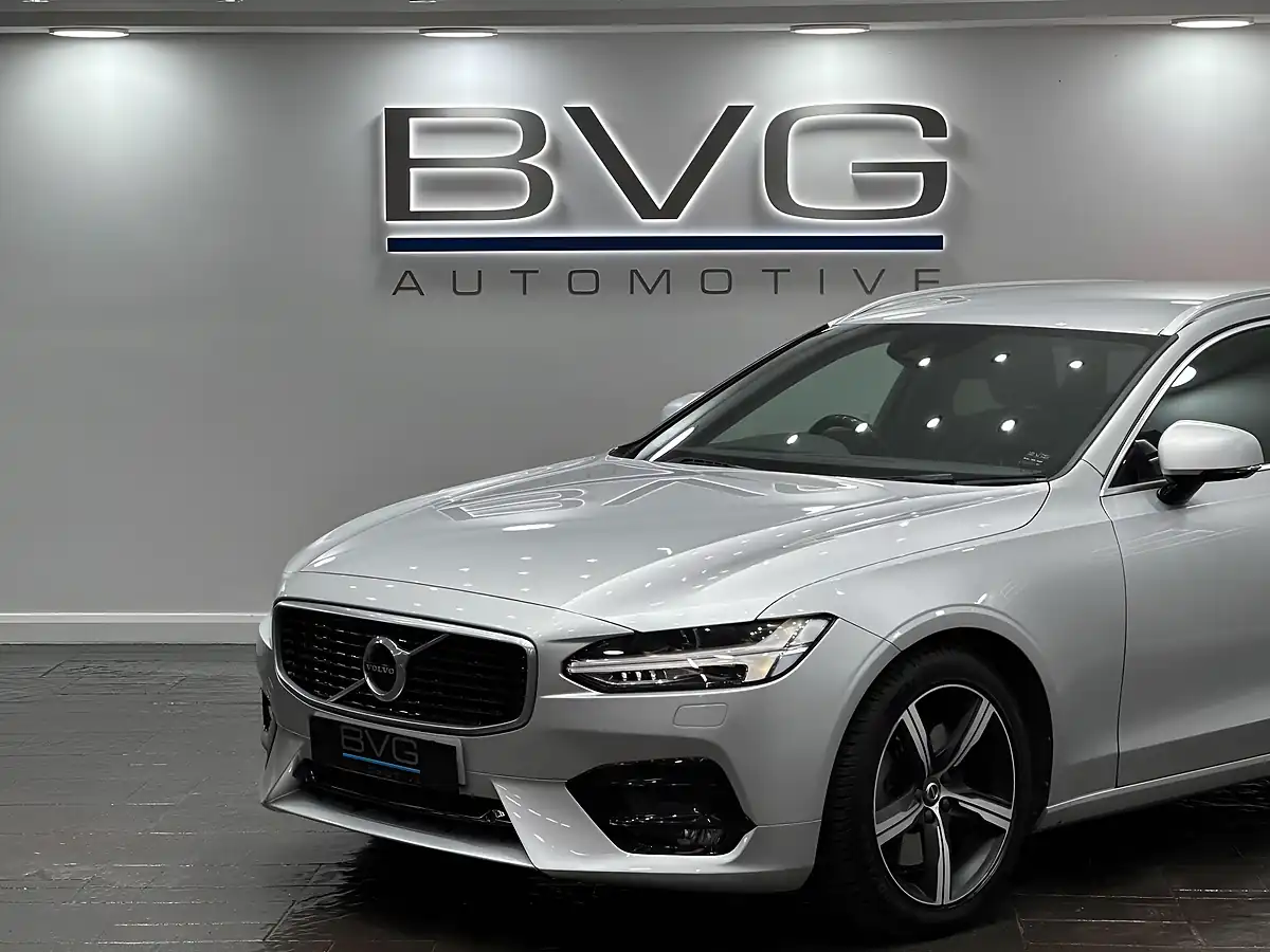 Used 2018 Volvo V90 R-Design Pro Silver - Interior and Exterior details 10