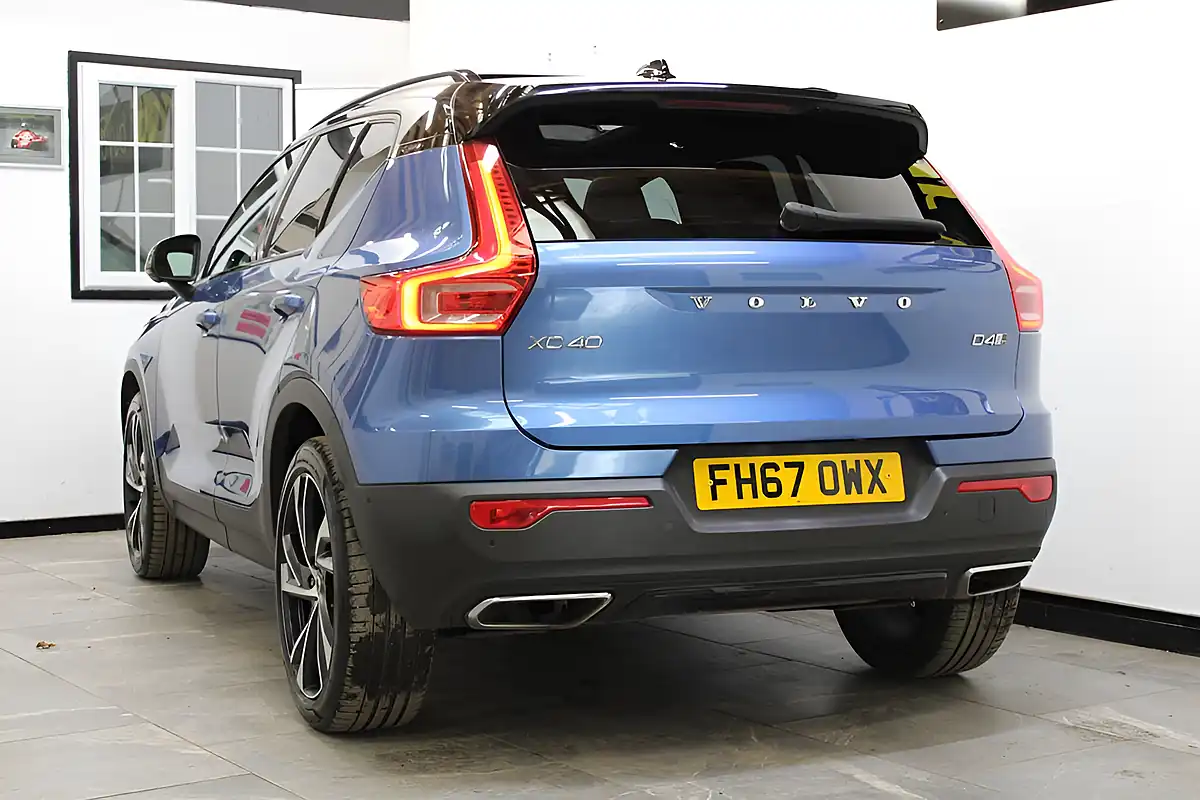 Used 2018 Volvo XC40 First Edition Blue - Interior and Exterior details 11
