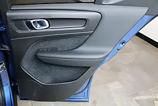 Used 2018 Volvo XC40 First Edition Blue - Interior and Exterior details 17