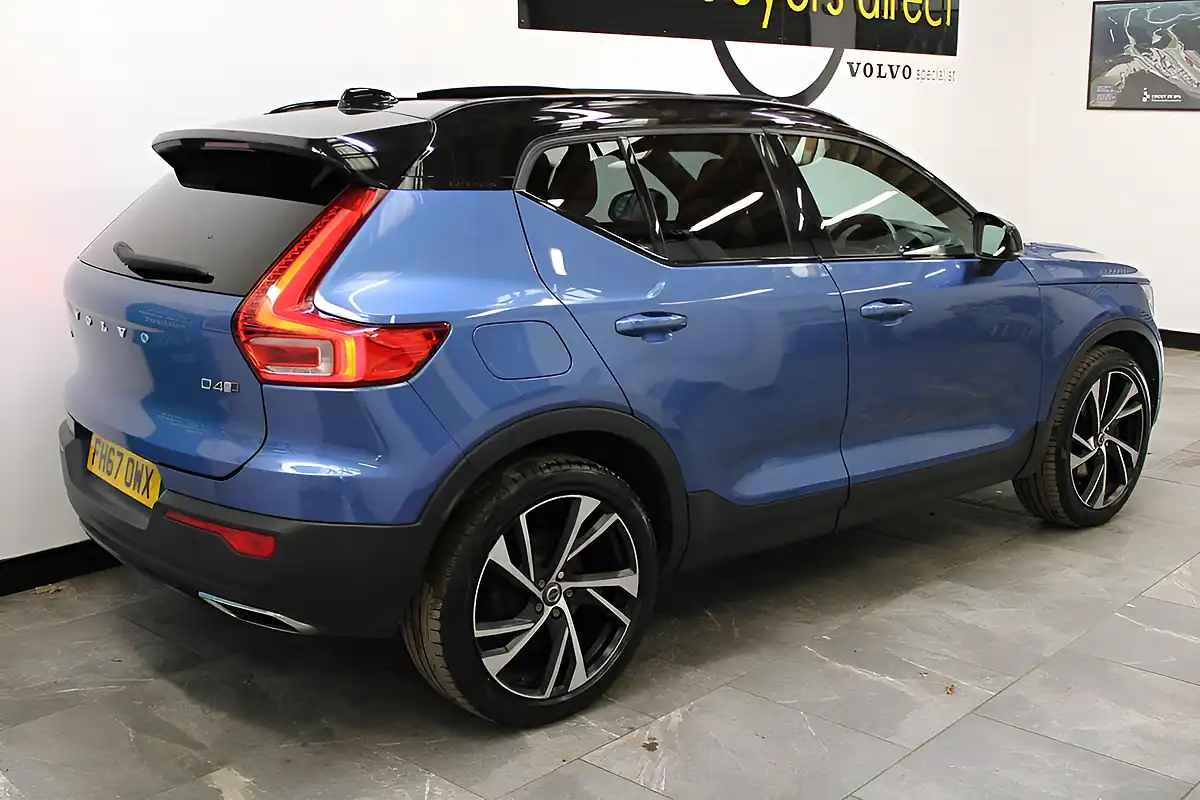 Used 2018 Volvo XC40 First Edition Blue - Interior and Exterior details 4