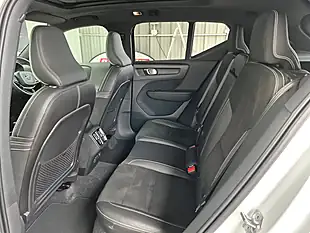 Used 2018 Volvo XC40 First Edition Crystal White - Interior and Exterior details 20