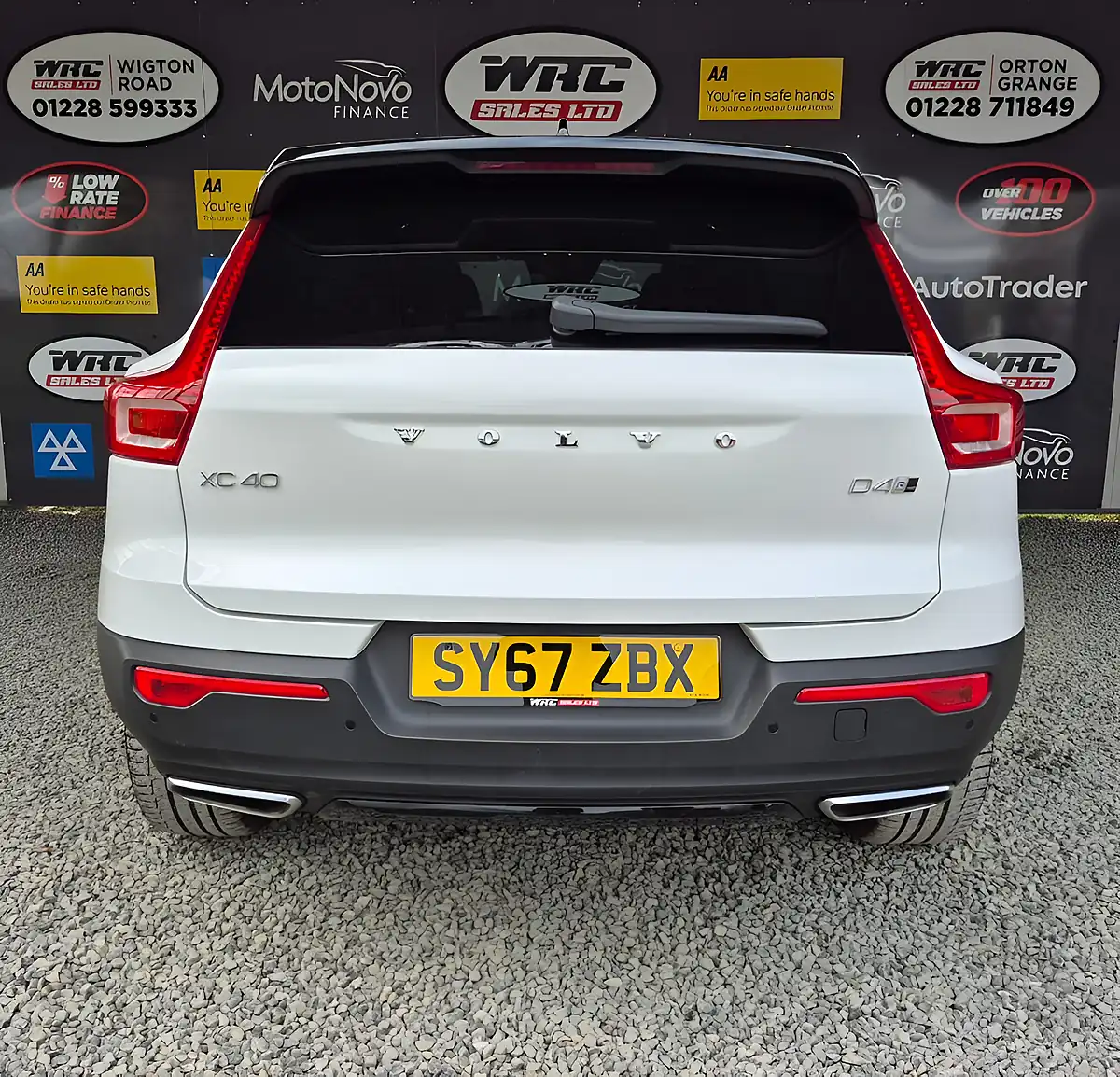 Used 2018 Volvo XC40 First Edition Crystal White - Interior and Exterior details 9