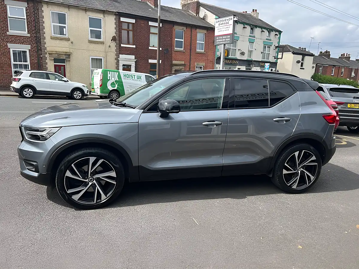 Used 2018 Volvo XC40 First Edition Grey - Interior and Exterior details 4