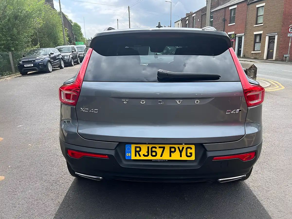 Used 2018 Volvo XC40 First Edition Grey - Interior and Exterior details 6