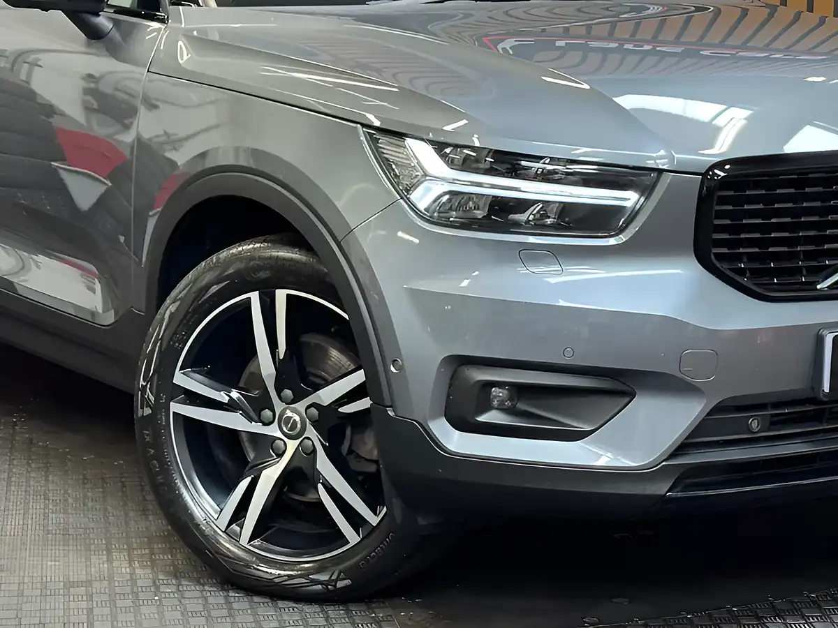 Used 2018 Volvo XC40 First Edition Grey - Interior and Exterior details 11