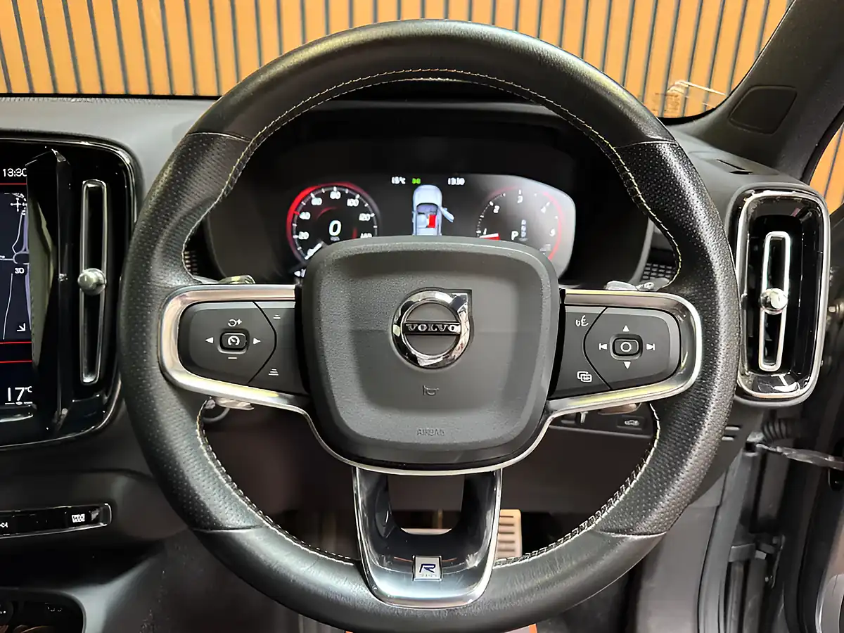 Used 2018 Volvo XC40 First Edition Grey - Interior and Exterior details 13