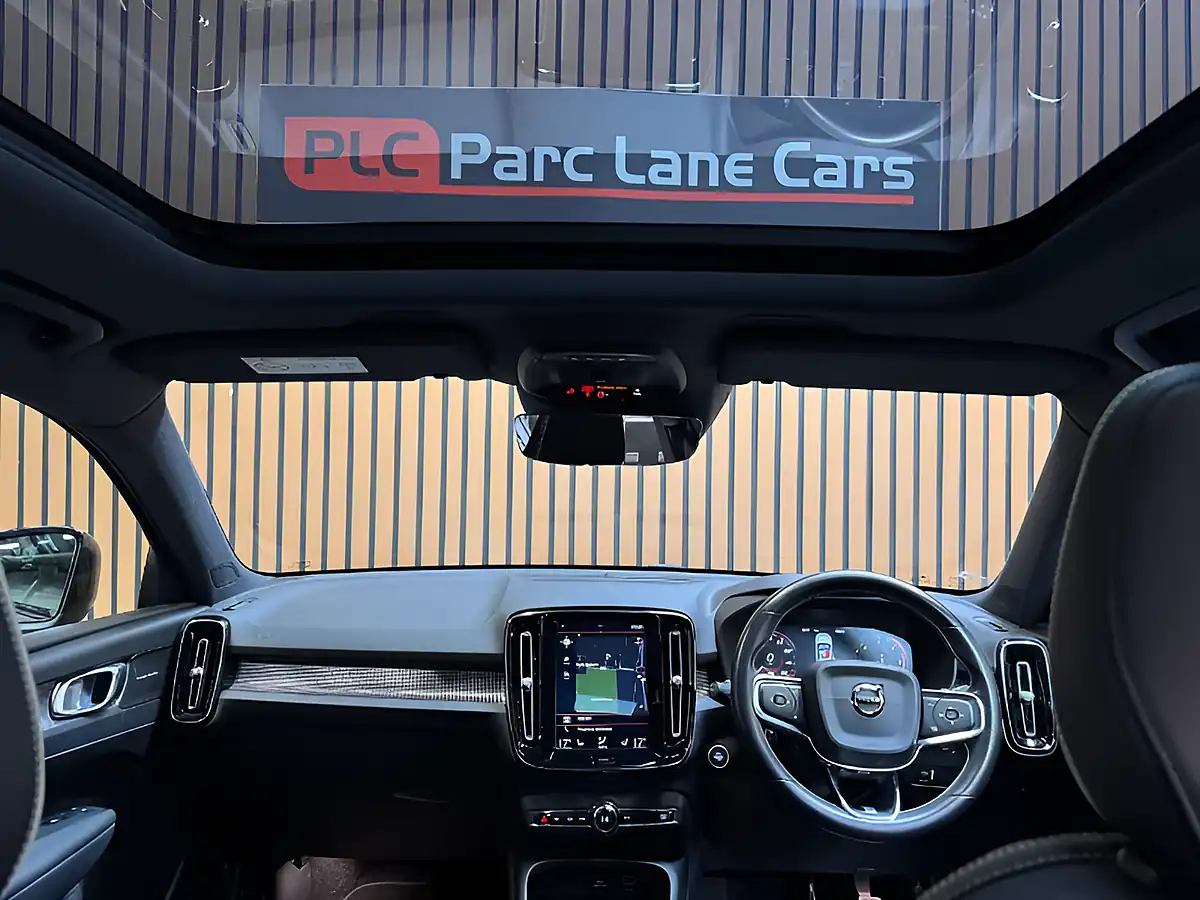 Used 2018 Volvo XC40 First Edition Grey - Interior and Exterior details 16
