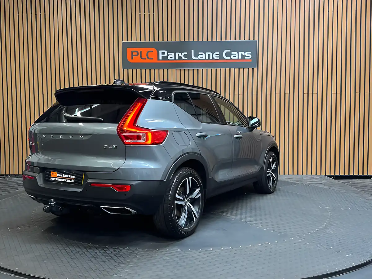 Used 2018 Volvo XC40 First Edition Grey - Interior and Exterior details 3