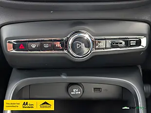 Used 2018 Volvo XC40 Inscription Onyx Black - Interior and Exterior details 16