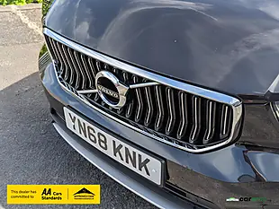 Used 2018 Volvo XC40 Inscription Onyx Black - Interior and Exterior details 4