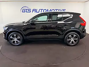 Used 2018 Volvo XC40 Inscription Onyx Black - Interior and Exterior details 8