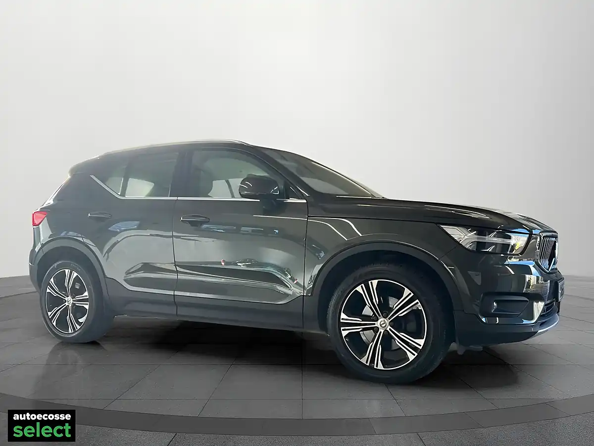 Used 2018 Volvo XC40 Inscription Pro Grey - Interior and Exterior details 13