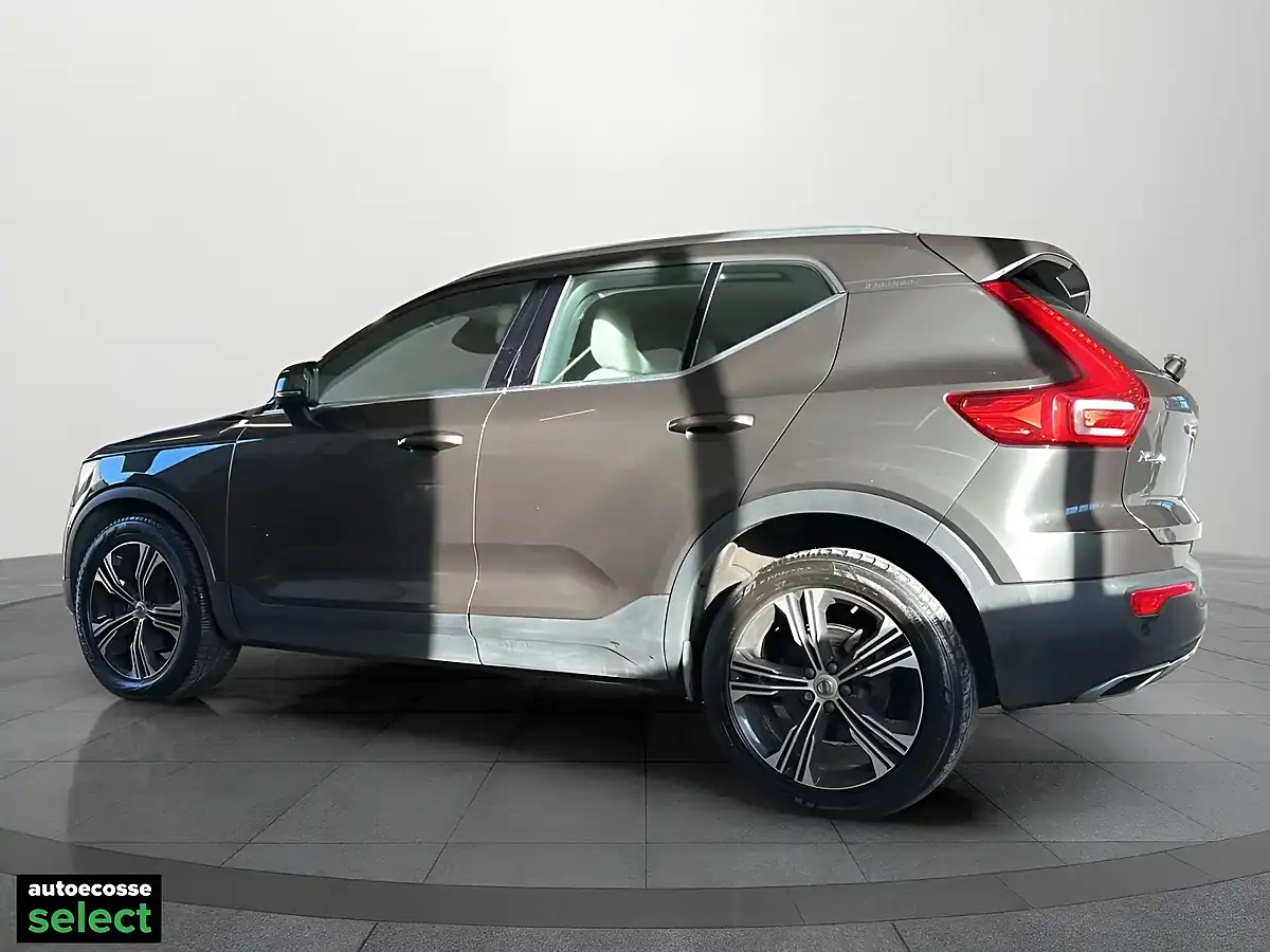 Used 2018 Volvo XC40 Inscription Pro Grey - Interior and Exterior details 7